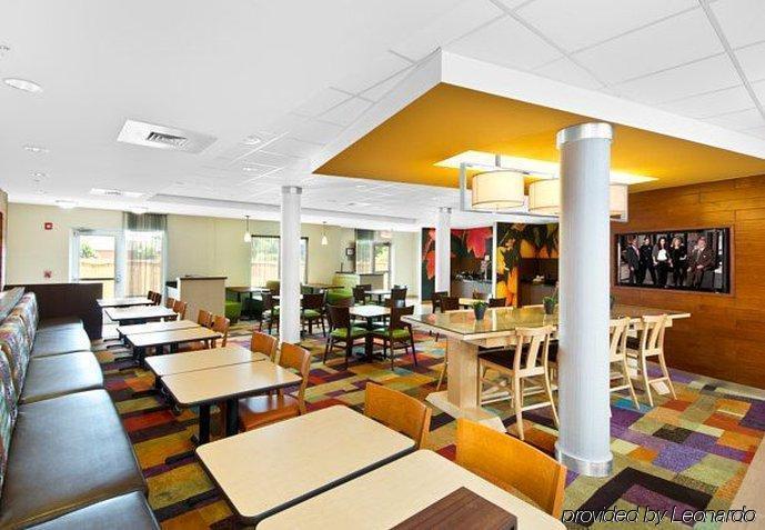 Fairfield Inn & Suites By Marriott Смитфийлд Екстериор снимка