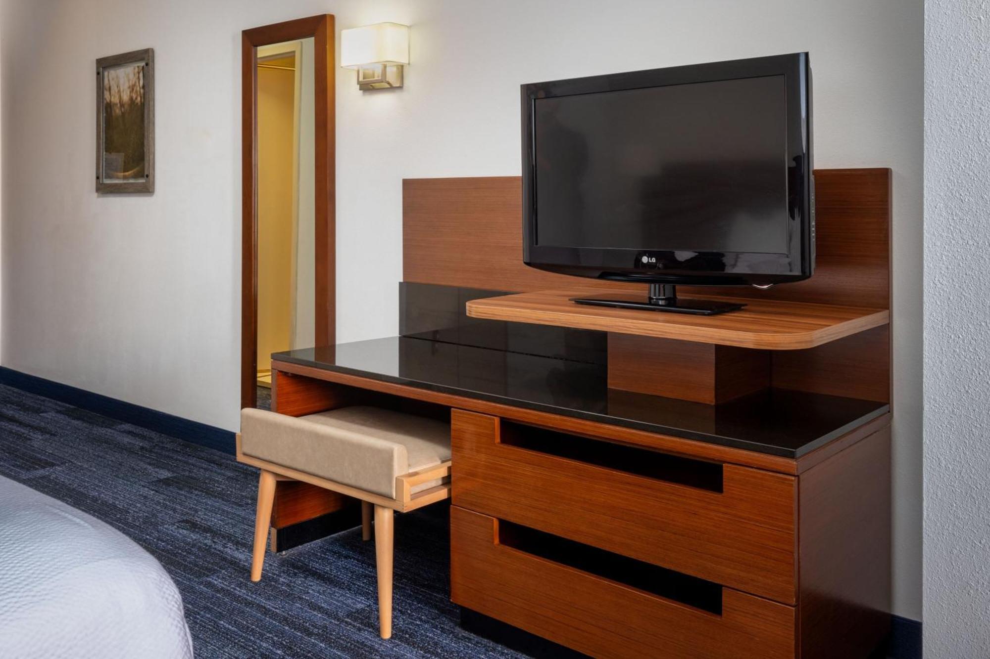 Fairfield Inn & Suites By Marriott Смитфийлд Екстериор снимка