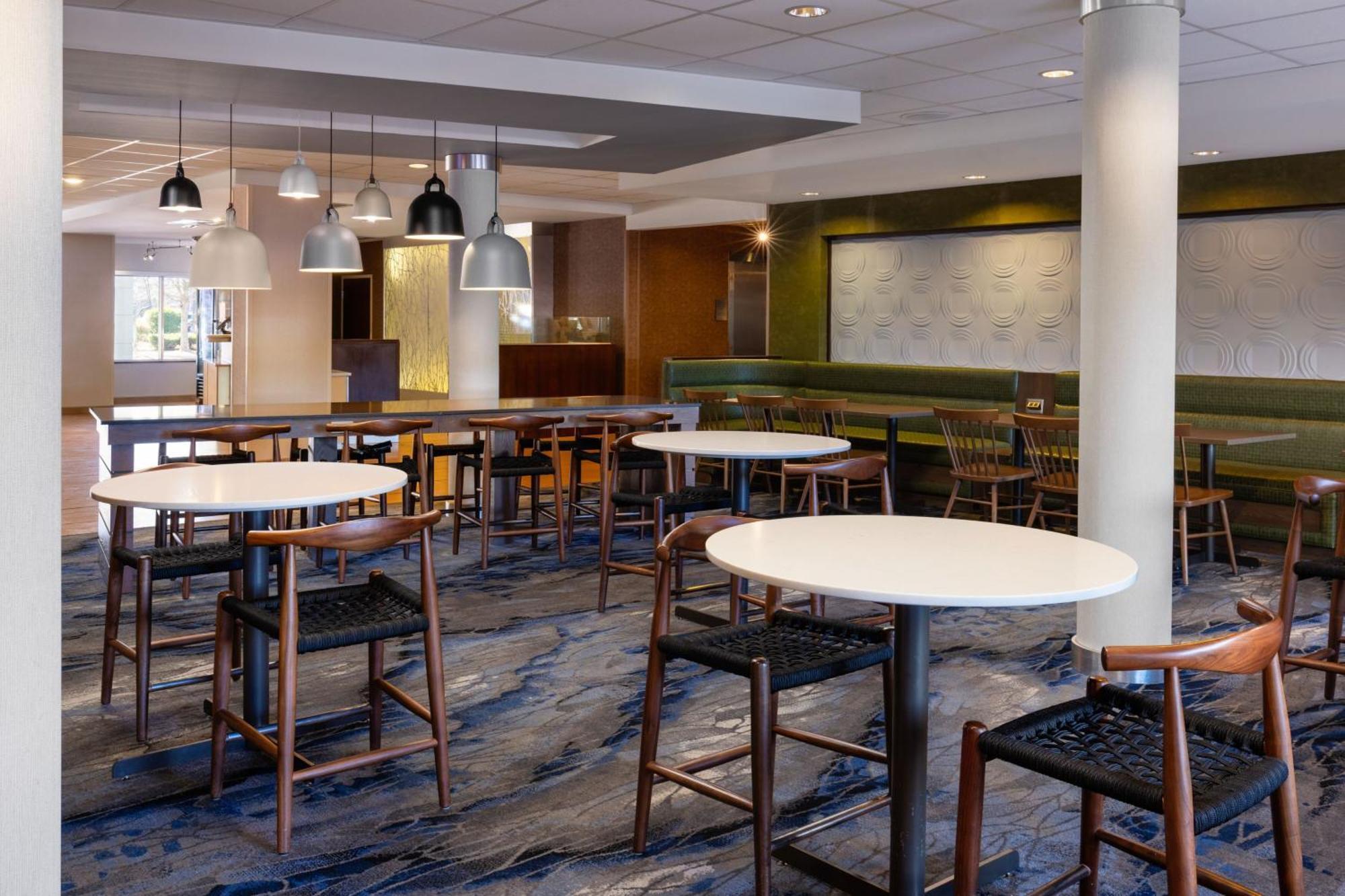 Fairfield Inn & Suites By Marriott Смитфийлд Екстериор снимка