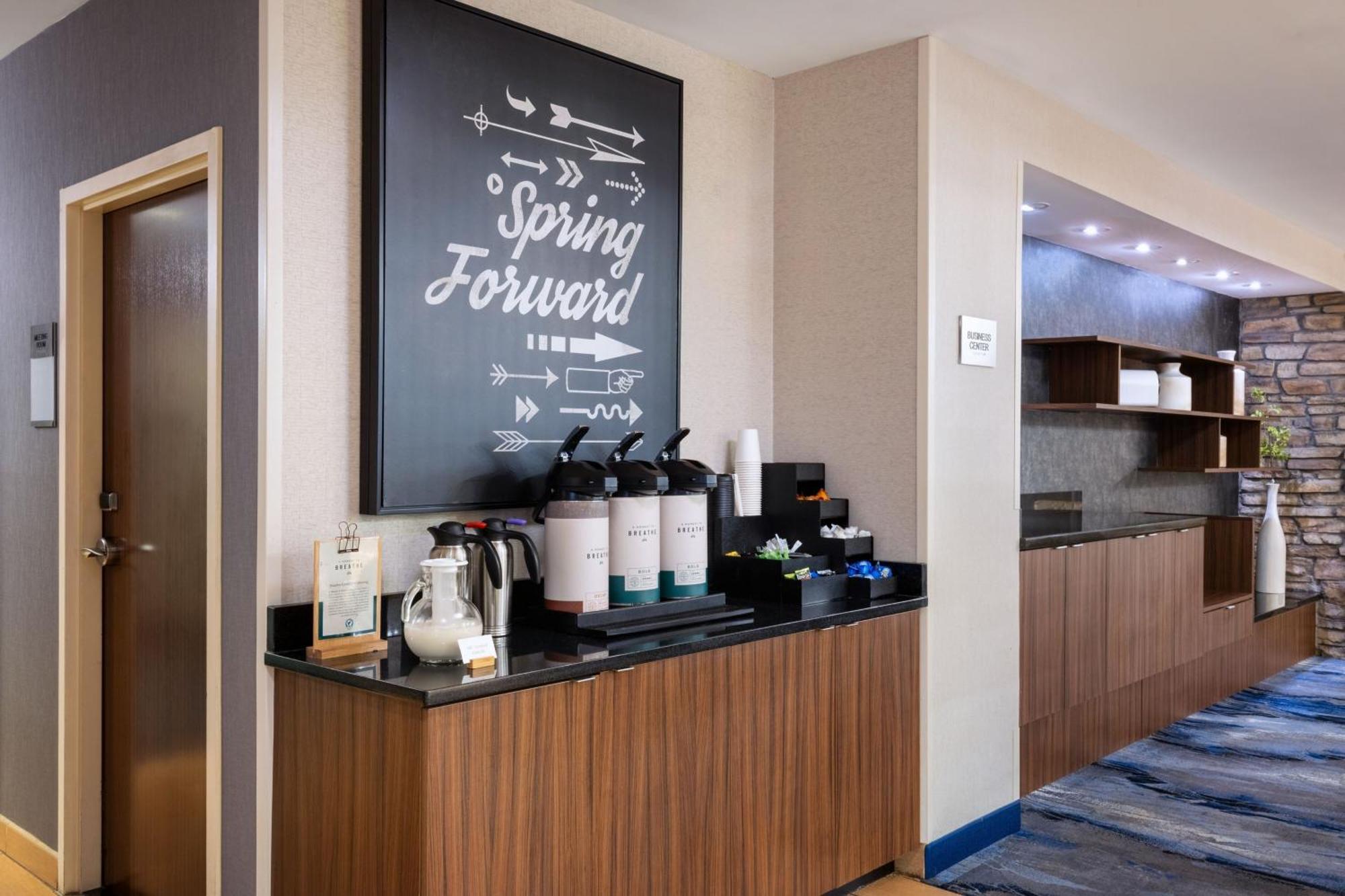 Fairfield Inn & Suites By Marriott Смитфийлд Екстериор снимка