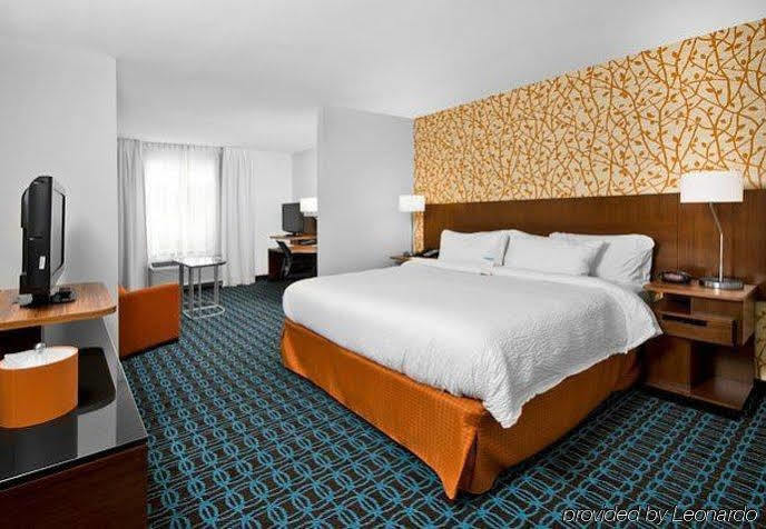 Fairfield Inn & Suites By Marriott Смитфийлд Екстериор снимка
