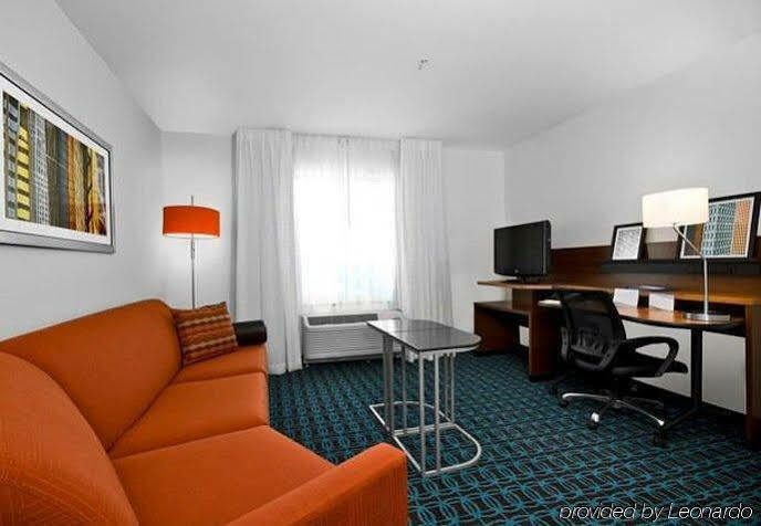 Fairfield Inn & Suites By Marriott Смитфийлд Екстериор снимка